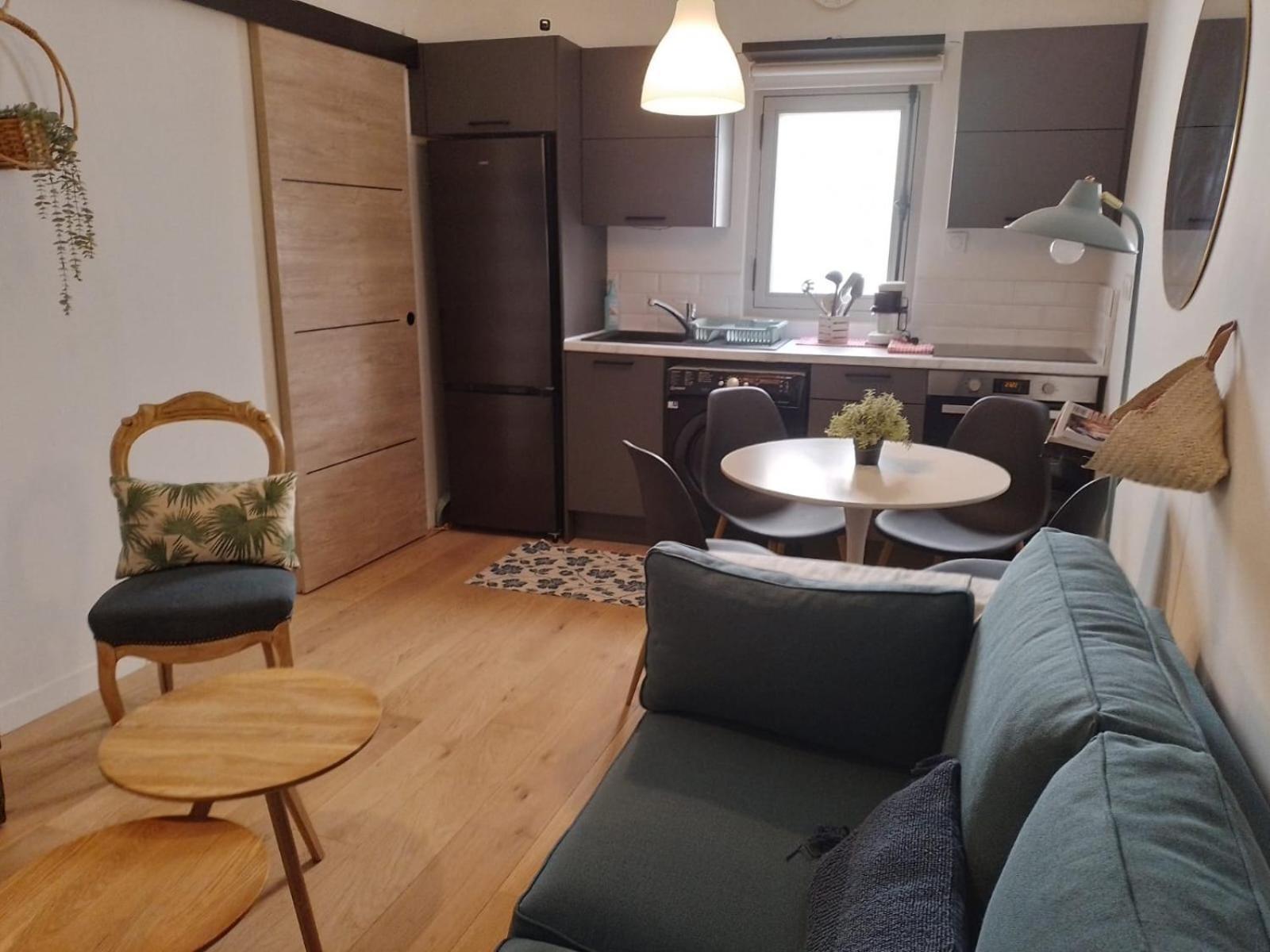 Avignon hyper-centre piéton, rénové à neuf, charmant Extérieur photo